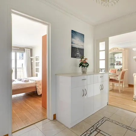 élégance Parisienne, Vue Luxueuse Imprenable *